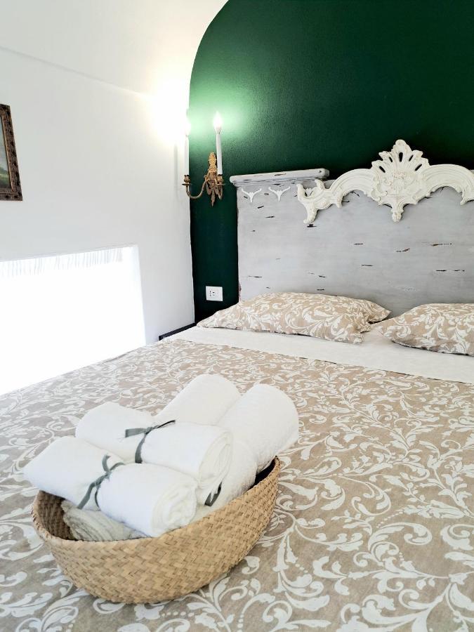 La Dependance 698 Apartman Torre del Greco Kültér fotó