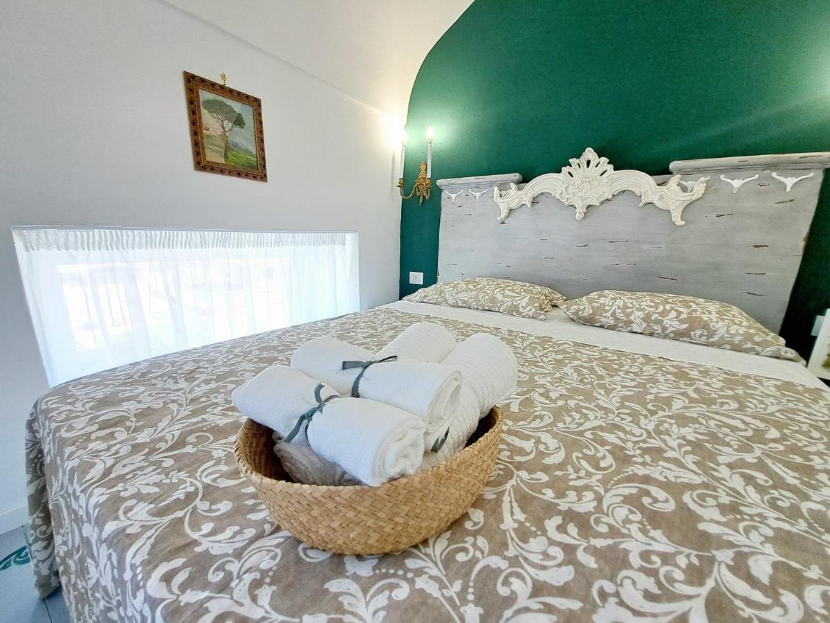 La Dependance 698 Apartman Torre del Greco Kültér fotó